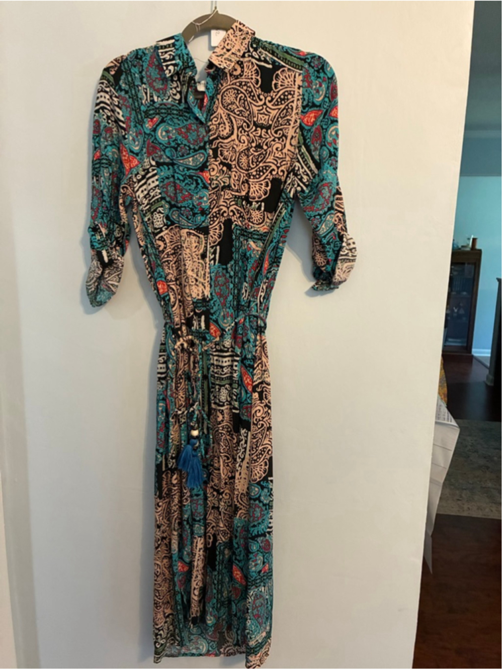 0256 NWT Size Small **Dress Forum** Turquoise Dress with Abstract Colors. - Picture 3 of 14